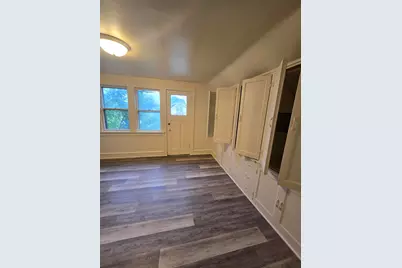 4136 N 21st St, Milwaukee, WI 53209 - Photo 3