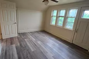 4136 N 21st St, Milwaukee, WI 53209 - Photo 7