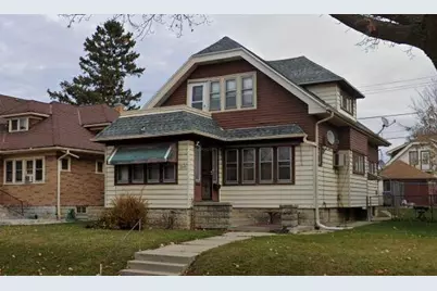 4136 N 21st St, Milwaukee, WI 53209 - Photo 1