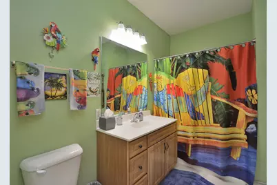 N74W13737  Appleton Ave #116, Menomonee Falls, WI 53051 - Photo 31