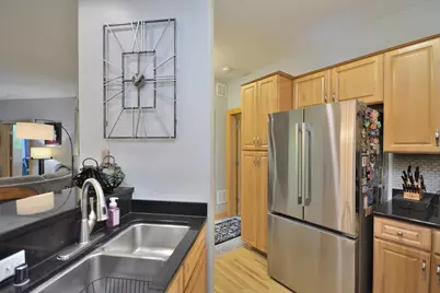 N74W13737  Appleton Ave #116, Menomonee Falls, WI 53051 - Photo 15