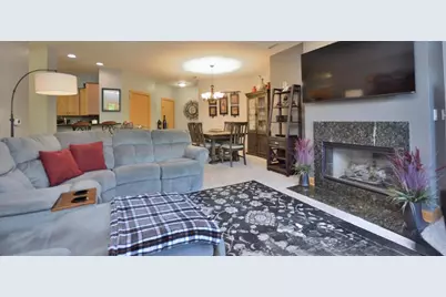 N74W13737  Appleton Ave #116, Menomonee Falls, WI 53051 - Photo 3