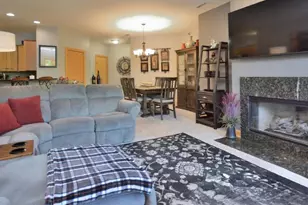 N74W13737 Appleton Ave, Menomonee Falls, WI 53051 - Photo 3