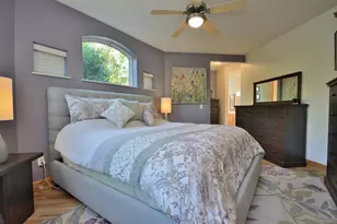 N74W13737 Appleton Ave, Menomonee Falls, WI 53051 - Photo 19