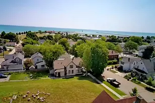 422 Niagara Ave, Sheboygan, WI 53081 - Photo 5