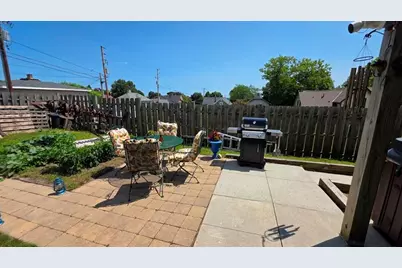 422  Niagara Ave, Sheboygan, WI 53081 - Photo 11