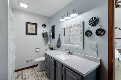 4517  Harvest Cir, Manitowoc, WI 54220 - Photo 45