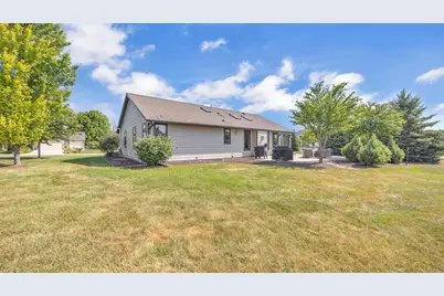 N6194  Kapur Dr, Sheboygan Falls, WI 53085 - Photo 39