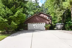 2367 S 118th St, West Allis, WI 53227 - Photo 49
