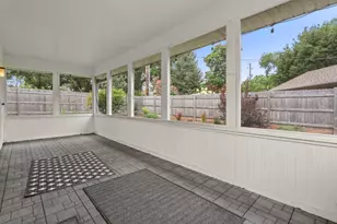 631 N 104th St, Wauwatosa, WI 53226 - Photo 25