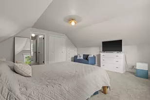 631 N 104th St, Wauwatosa, WI 53226 - Photo 15