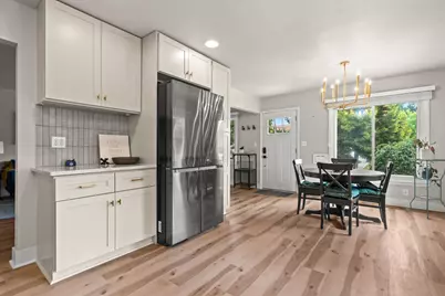 631 N 104th St, Wauwatosa, WI 53226 - Photo 3