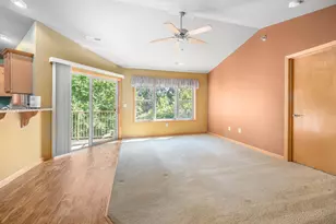 N82W13392 Fond Du Lac Ave, Menomonee Falls, WI 53051 - Photo 17