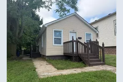 1236  Villa St, Racine, WI 53403 - Photo 1
