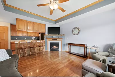 1220  Stillwater Ln, Hartford, WI 53027 - Photo 15