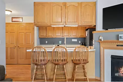 1220  Stillwater Ln, Hartford, WI 53027 - Photo 17
