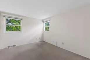 13005 W Scarborough Dr, New Berlin, WI 53151 - Photo 23