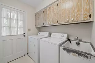 13005 W Scarborough Dr, New Berlin, WI 53151 - Photo 19