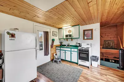 3623  Zirbel Rd, Nasewaupee, WI 54235 - Photo 5