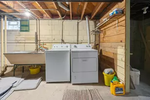 2704 N 84th St, Milwaukee, WI 53222 - Photo 35
