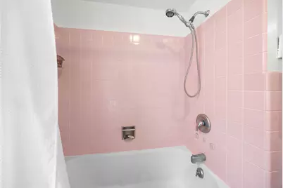2704 N 84th St #2708, Milwaukee, WI 53222 - Photo 25