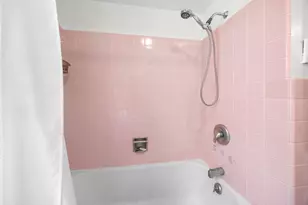 2704 N 84th St, Milwaukee, WI 53222 - Photo 25