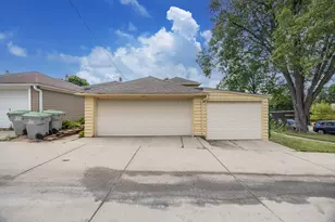 2704 N 84th St, Milwaukee, WI 53222 - Photo 13