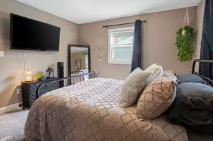 8435 W Concordia Ave, Milwaukee, WI 53222 - Photo 11