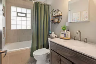 8435 W Concordia Ave, Milwaukee, WI 53222 - Photo 9