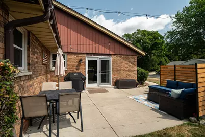 3615 W Barnard Ave, Greenfield, WI 53221 - Photo 19