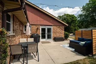 3615 W Barnard Ave, Greenfield, WI 53221 - Photo 19