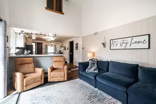 3615 W Barnard Ave, Greenfield, WI 53221 - Photo 9