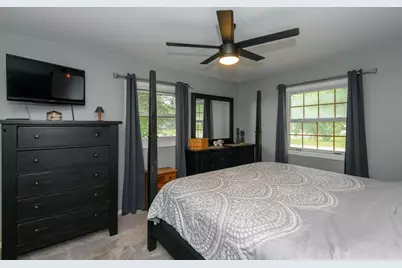 N110W15845  Catskill Ln, Germantown, WI 53022 - Photo 15