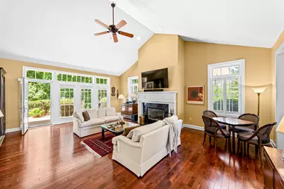 11675 N Aster Woods Cir, Mequon, WI 53092 - Photo 3