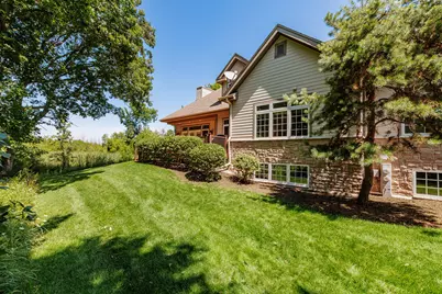 11675 N Aster Woods Cir, Mequon, WI 53092 - Photo 27