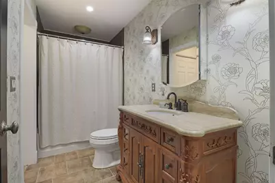 906  114th St, Pleasant Prairie, WI 53158 - Photo 11