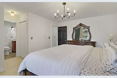 906  114th St, Pleasant Prairie, WI 53158 - Photo 11