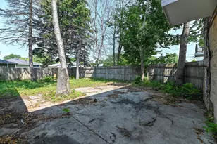 1728 Cleveland Ave, Racine, WI 53405 - Photo 35
