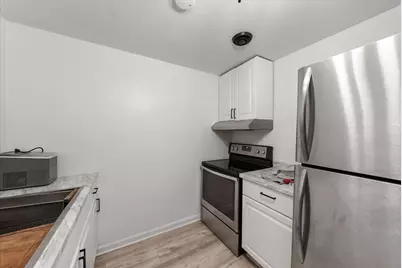 4630 W North Ave, Milwaukee, WI 53208 - Photo 17