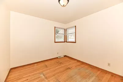 1728  Cleveland Ave, Racine, WI 53405 - Photo 15