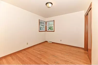 1728  Cleveland Ave, Racine, WI 53405 - Photo 13