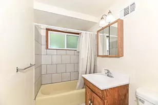 1728 Cleveland Ave, Racine, WI 53405 - Photo 29