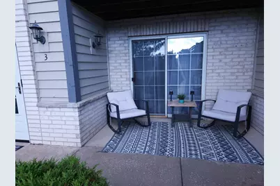 W240N2566 E Parkway Meadow Cir #3, Pewaukee, WI 53072 - Photo 19