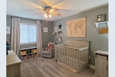 W240N2566 E Parkway Meadow Cir #3, Pewaukee, WI 53072 - Photo 13