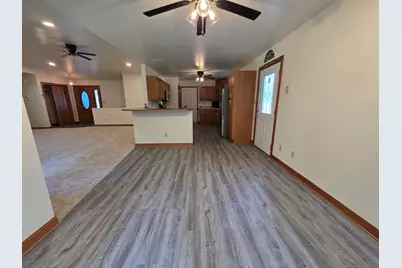 10719 W Calumet Rd, Milwaukee, WI 53224 - Photo 13