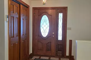 10719 W Calumet Rd, Milwaukee, WI 53224 - Photo 9