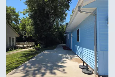 10719 W Calumet Rd, Milwaukee, WI 53224 - Photo 3