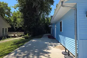 10719 W Calumet Rd, Milwaukee, WI 53224 - Photo 3