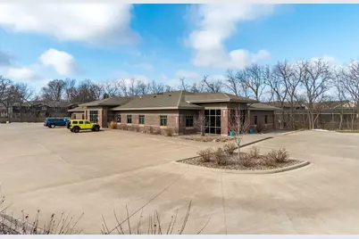 814  Main St, Holmen, WI 54636 - Photo 1