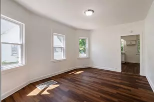 1431 N 29th St, Milwaukee, WI 53208 - Photo 5